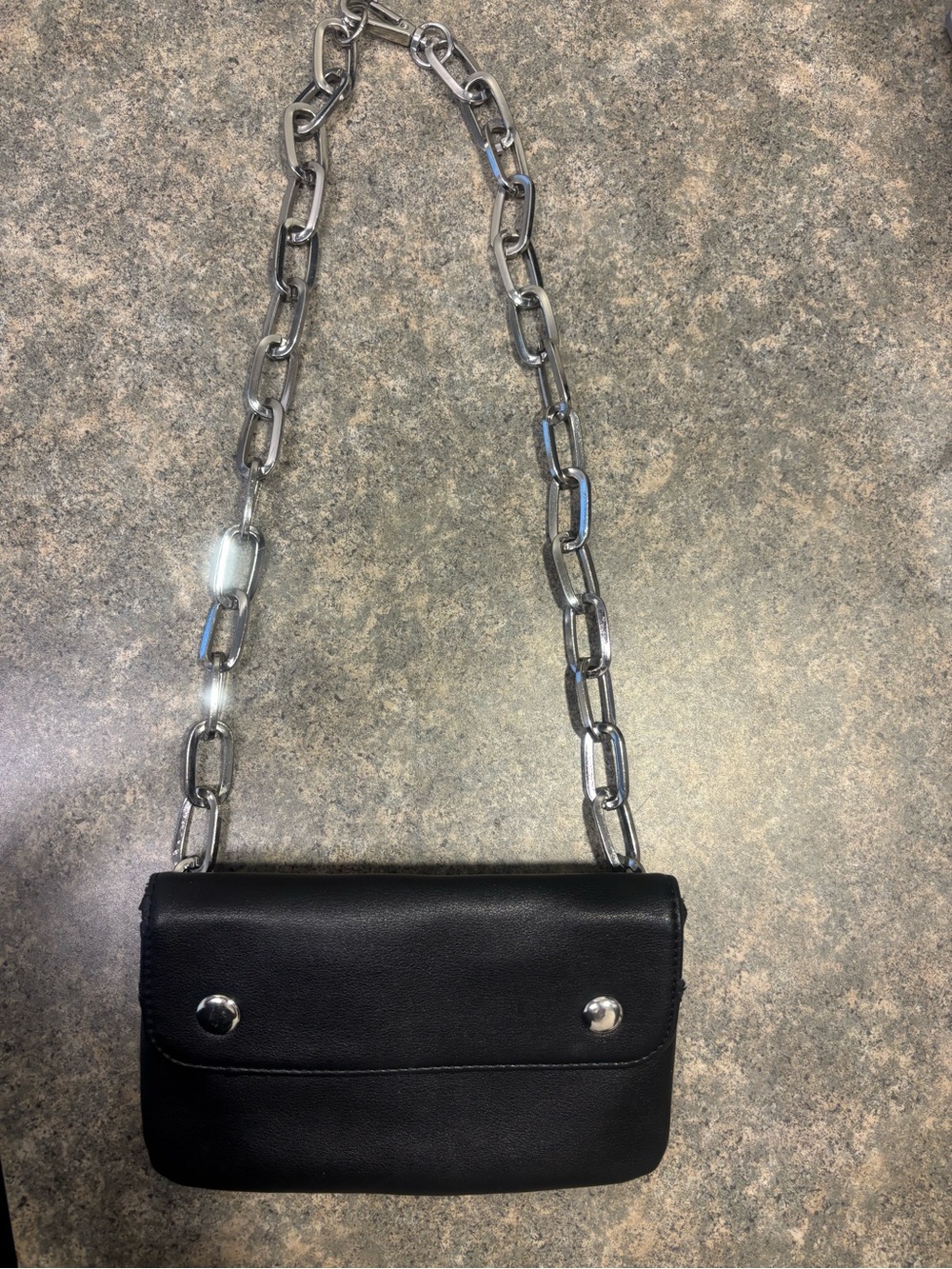 Black Chain-Handle Women’s Crossbody Bag